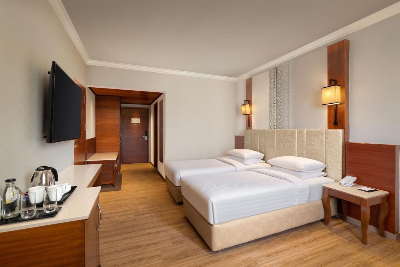 Courtyard By Marriott Tiruchirappalli Exterior foto