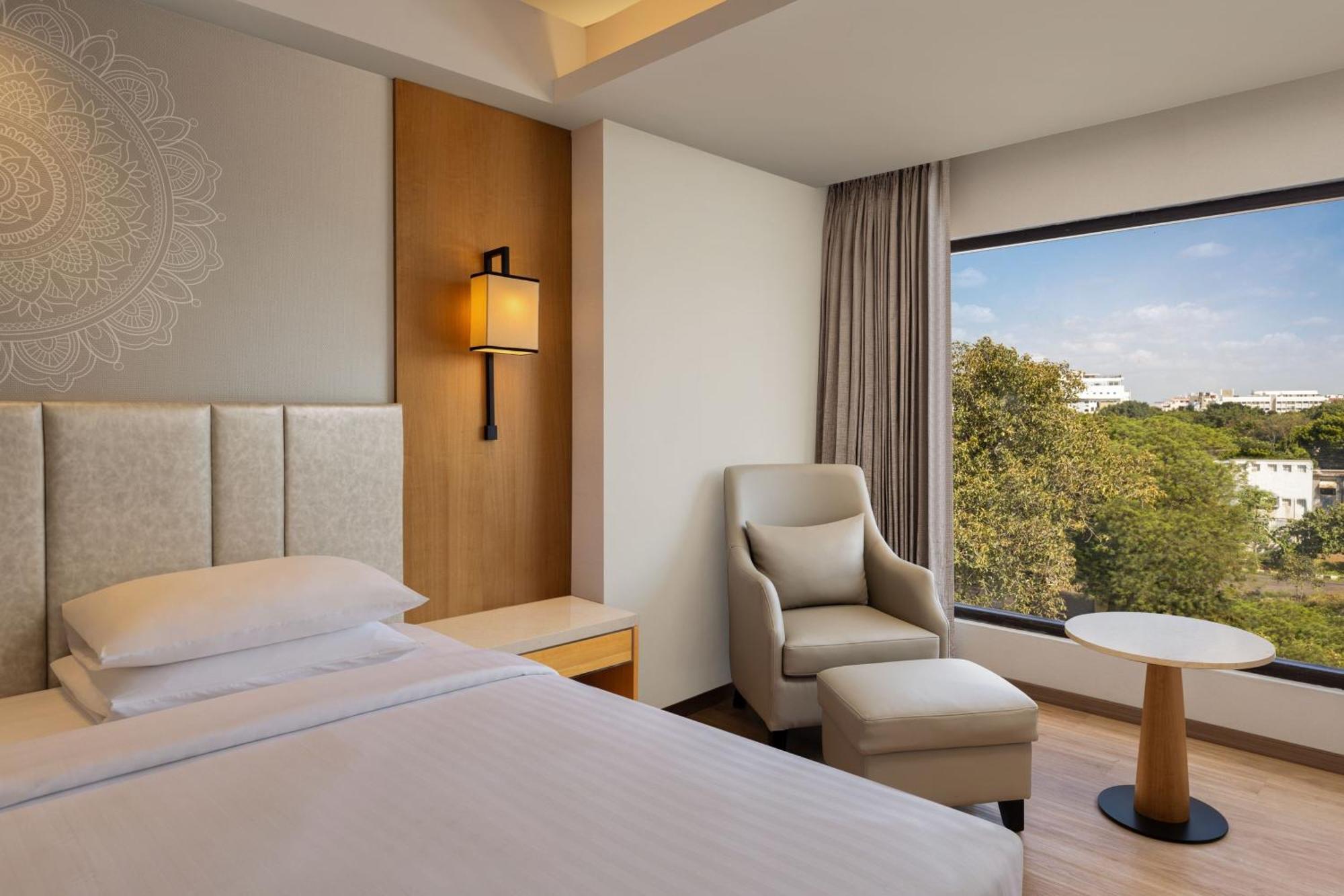 Courtyard By Marriott Tiruchirappalli Exterior foto